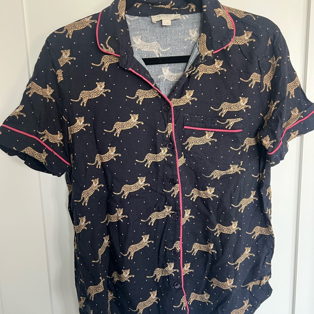 Navy Leopard Print Short Sleeve Pajama set with Pink Piping
